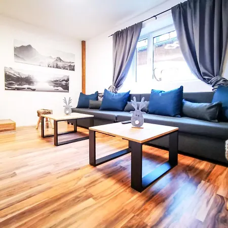 公寓 Alpenchalet Dona