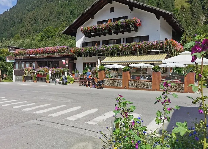 Alpenchalet Dona Apartament Partenen